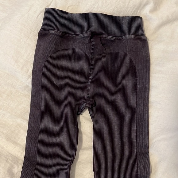 XS/S Free People Movement Set - Picture 10 of 11